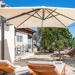 Gisele With Private Pool تراغاكي