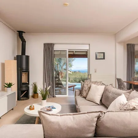 Gisele With Private Pool Τραγάκι