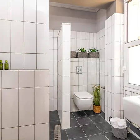 Gisele With Private Pool