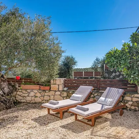 Villa Gisele With Private Pool