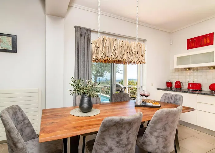 Gisele With Private Pool Τραγάκι